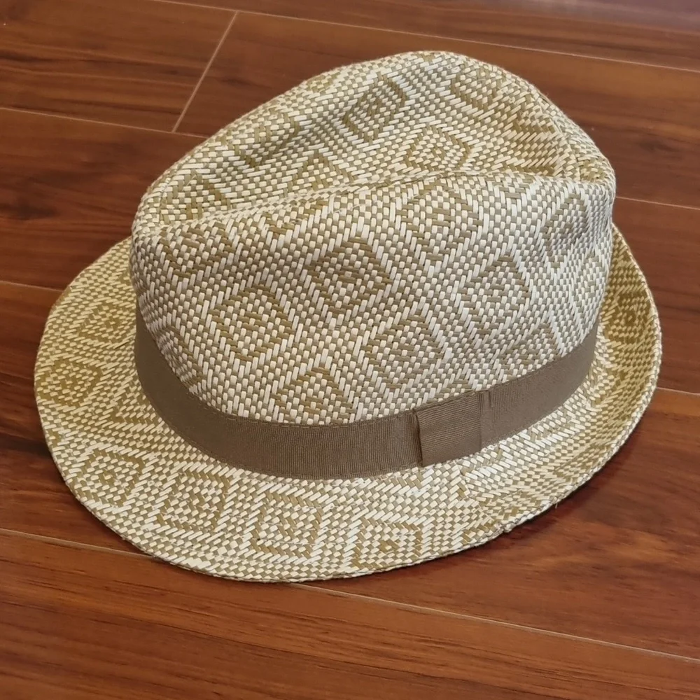 Old Navy Kids Cabana Hat Cream/Tan Size S-M